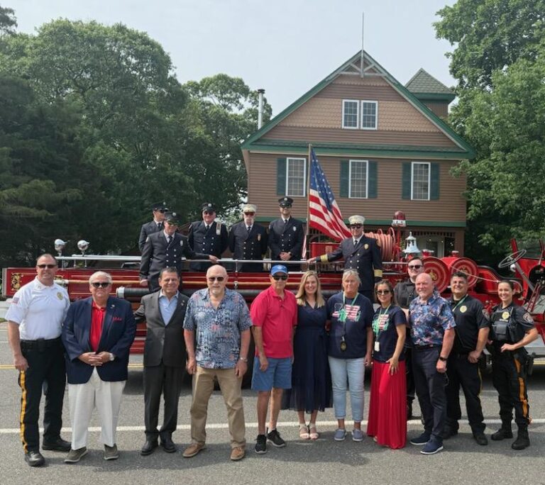 Island heights students celebrate flag day with mayor doyle and local leaders - photo licensed by shore news network.
