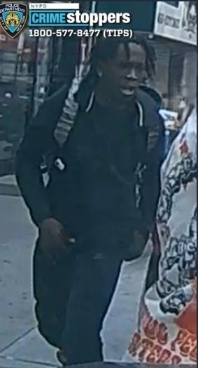 Man critical after being brutally beaten by group in Downtown Brooklyn Man critical after being brutally beaten by group in Downtown Brooklyn