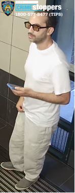 Man sought for lewd act in Manhattan apartment elevator