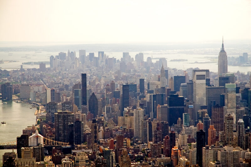 Scorching heat and poor air quality grip NYC as thunderstorms loom