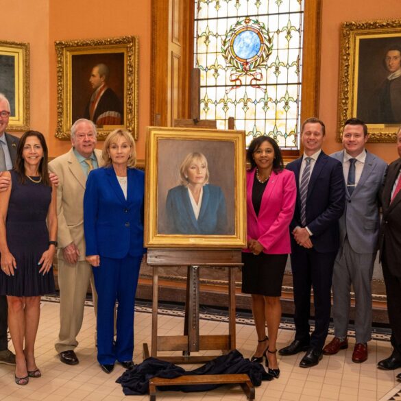 Murphy unveils portrait of kim guadagno, completing new jersey’s first lieutenant governor gallery - photo licensed by shore news network.