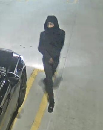 Fort Lauderdale cops hunt trio in Las Olas parking garage shooting