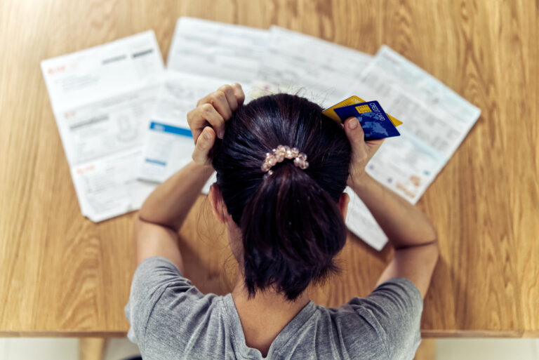 New jersey woman paying bills, unhappy - file photo