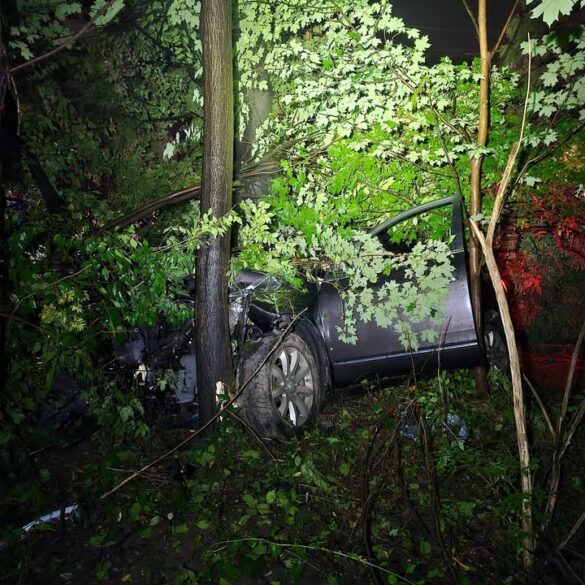 Driver hospitalized after crash on route 4 in fair lawn during wet road conditions - photo licensed by shore news network.