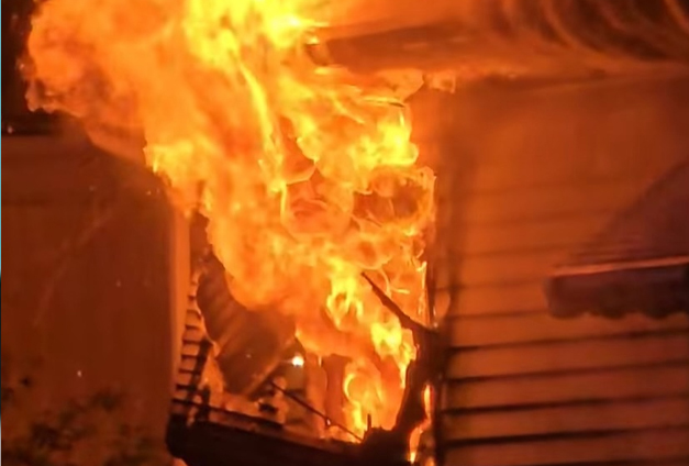 Mobile home fire in Manchester leaves one dead after firefighters delayed by clutter and storage