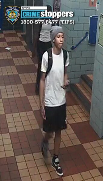 Teen shot in leg during Bronx courtyard shooting as gunmen flee on Citi Bikes