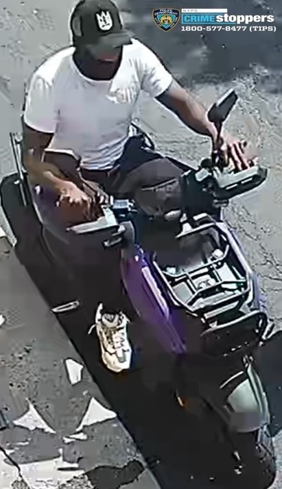 Moped bandits targeting women across New York City, NYPD Reports
