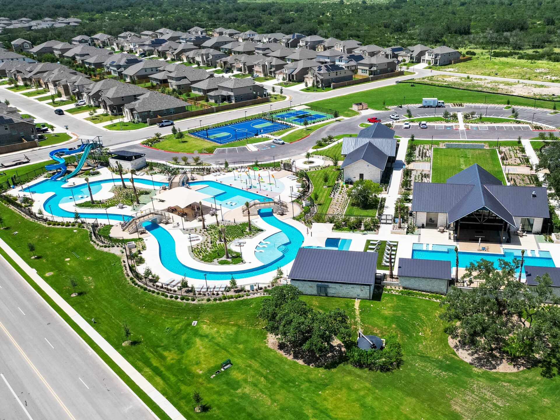 Cove Capital acquires 83-unit build-to-rent community in San Antonio ...