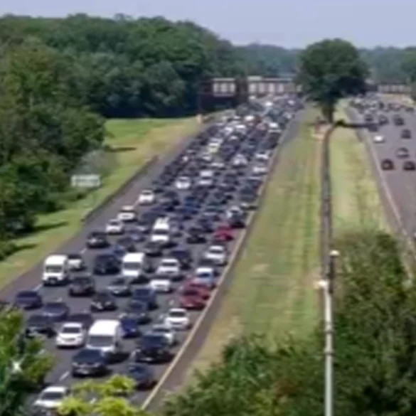 Disabled cars, fires and crashes jam jersey roads for friday getaway grind - photo licensed by shore news network.