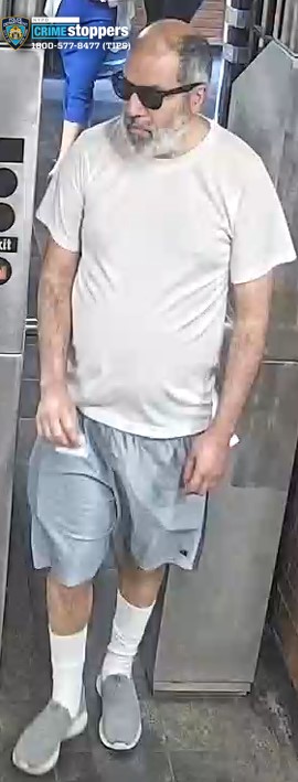 Subway Stalker is Targeting Women Inside Manhattan Subway Stations