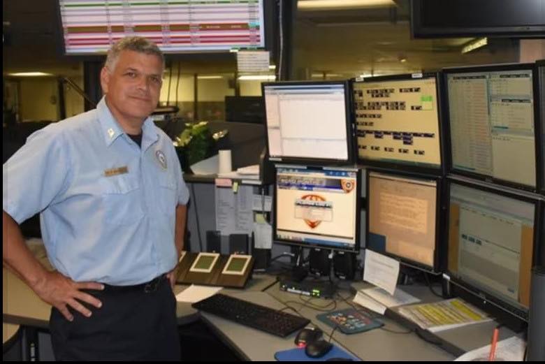 Runners race to honor fallen Suffolk police dispatcher in annual 5K