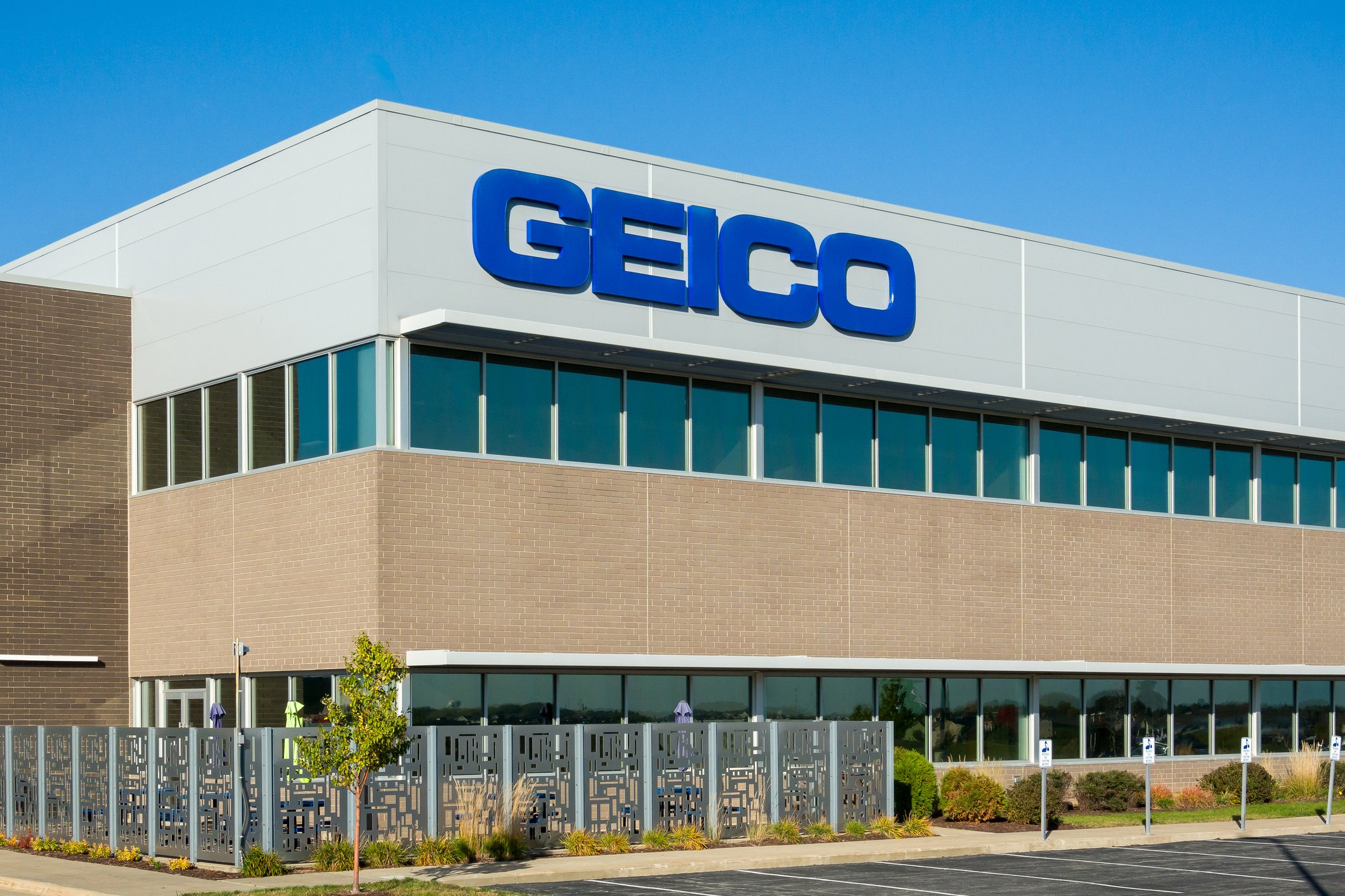 GEICO wins contempt ruling against doctors in $3.5M fraud case