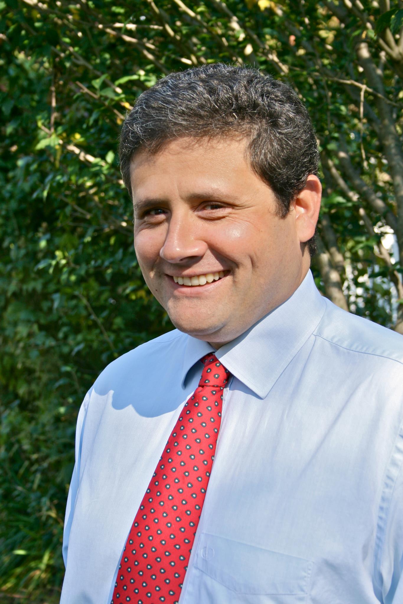 New Jersey candidate blames college kid for embarassing Lawn and Order signs