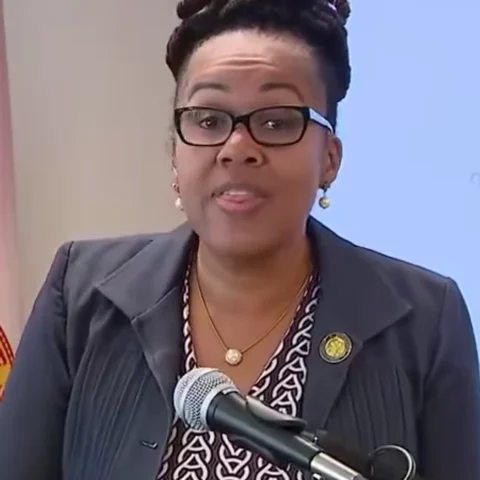 Ninth judicial circuit state attorney monique h. Worrell