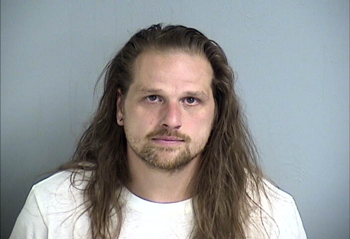 Oakland man busted after torching home then circling back to crime scene