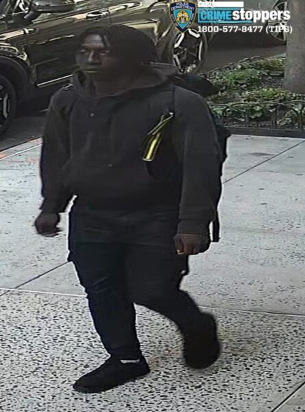 Teen struck in unprovoked Midtown attack, NYPD searching for suspect