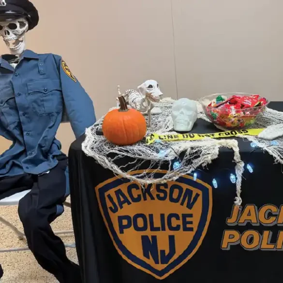 Mayor jennifer l. Kuhn hosts annual jackson safe trick-or-treat - photo licensed by shore news network.