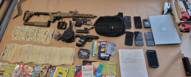 Teen busted in Pittsburgh drug raid with guns and cash