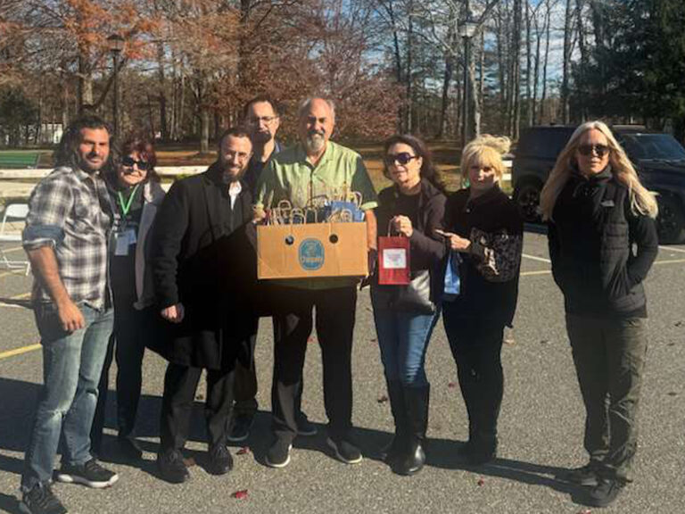 Jackson township comes together to feed the hungry - photo licensed by shore news network.