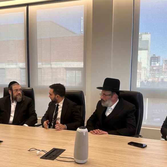 Hours after mamdani claimed jewish endorsement, satmar leadership officially backs cuomo - photo licensed by shore news network.