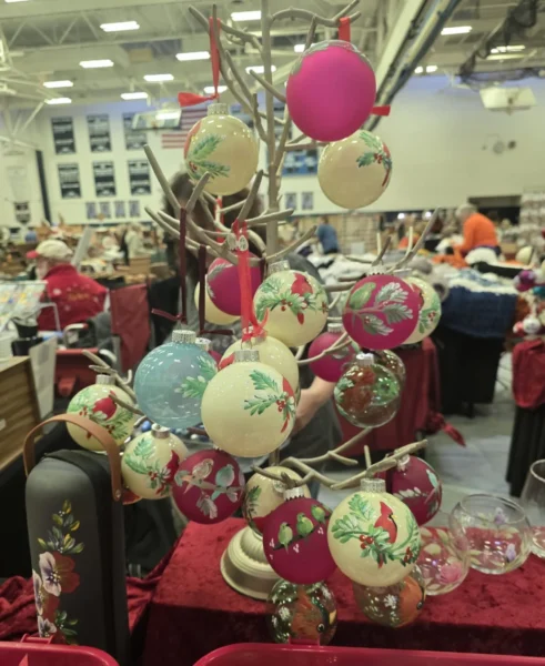 Wayne’s jingle fest craft show kicks off holiday shopping season - photo licensed by shore news network.
