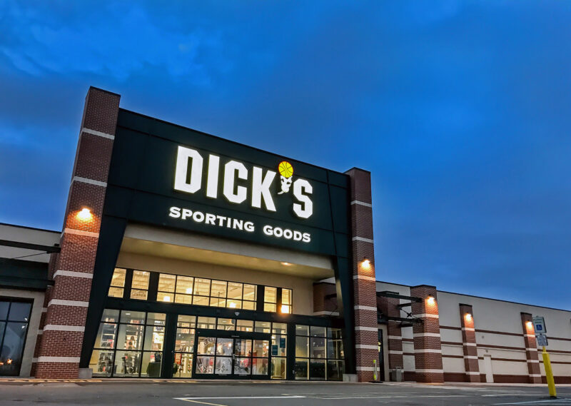 Dick's sporting goods