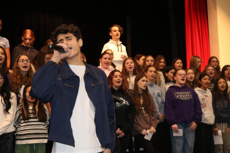 Rising pop star dom innarella returns home to toms river stage - photo licensed by shore news network.