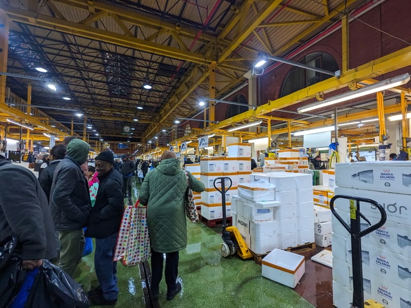 $400,000 lobster shipment hijacked en route to costco - photo licensed by shore news network.