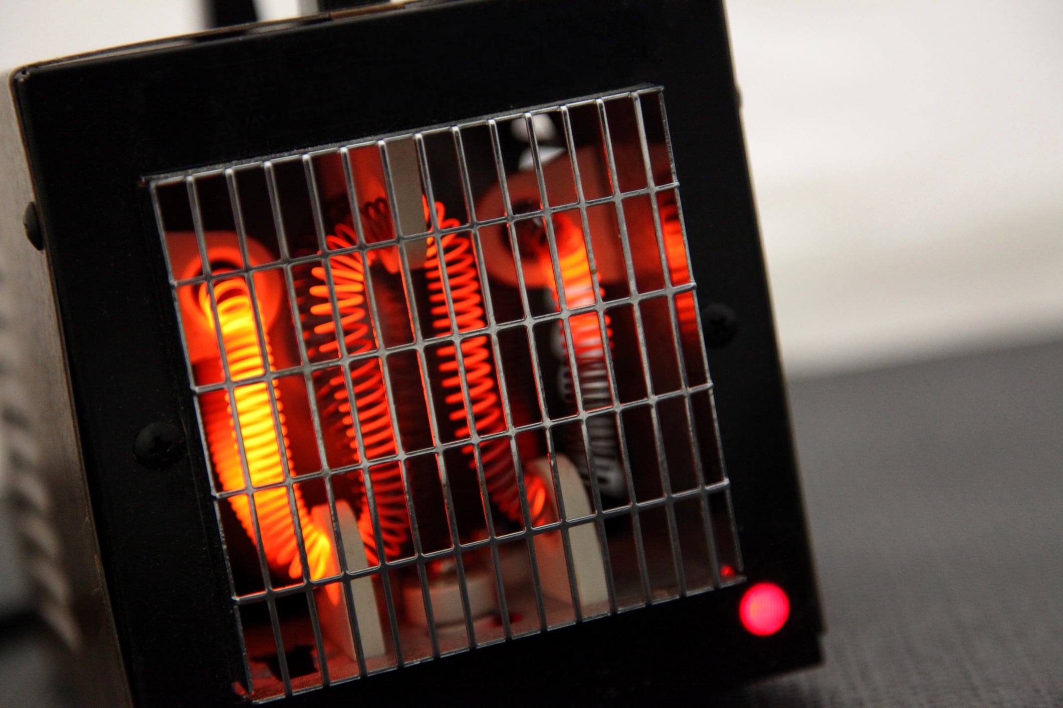 Fire marshal warns marylanders after weekend blazes linked to space heaters