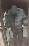 Cops hunt suspect in late night 7-eleven heist