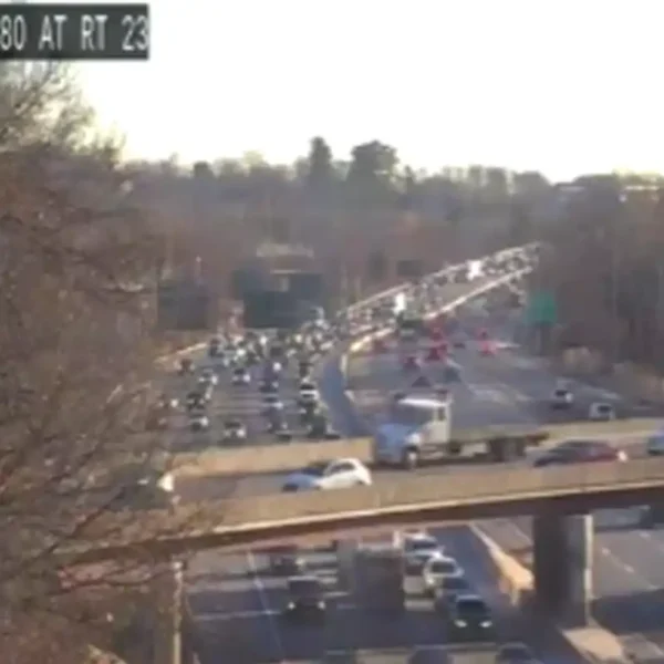 Turnpike, parkway, 287 delays cause traffic headaches during tuesday morning commute - photo licensed by shore news network.