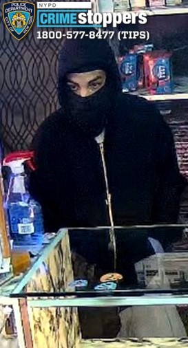 Trio of masked robbers storm Franklin Avenue store and assault workers before fleeing with cash