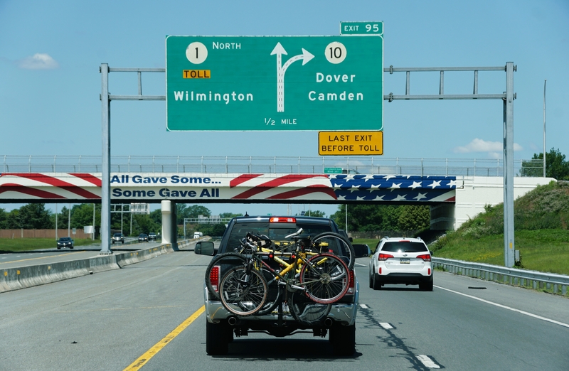 Construction slows traffic friday morning on route 1 and route 71 in new castle county