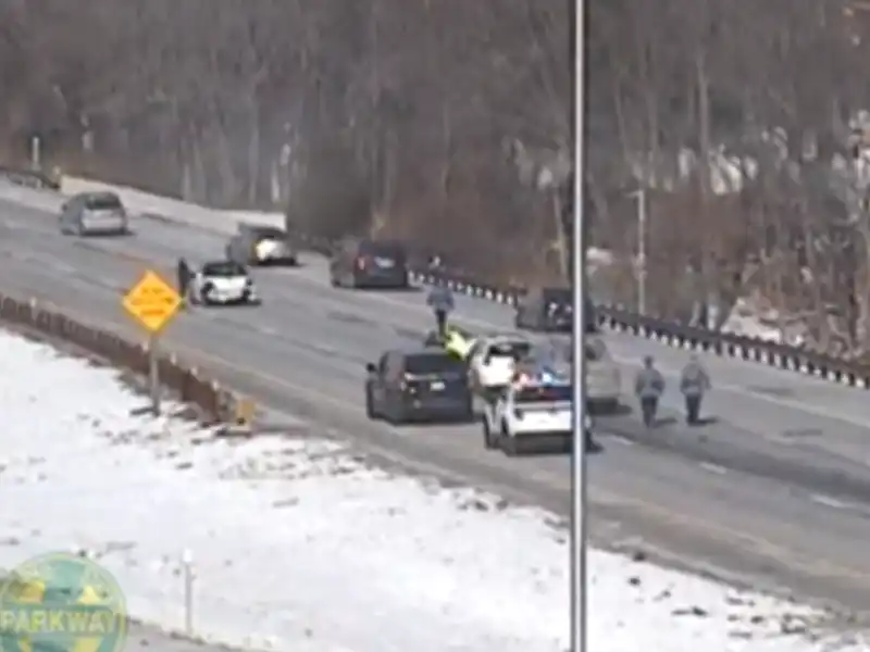 Crash blocks lane on garden state parkway near jon bon jovi service area in sayreville - photo licensed by shore news network.