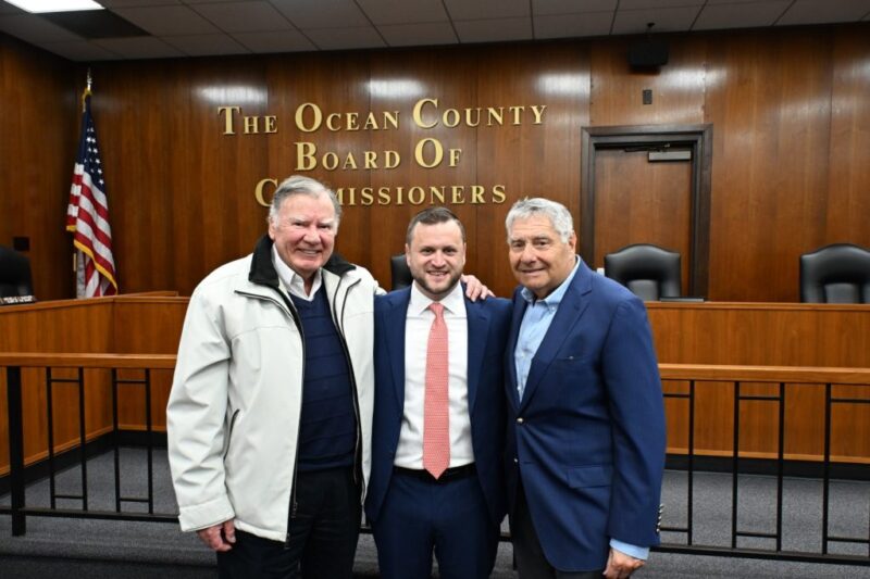 Ocean county swears in first orthodox jewish commissioner as shmuel "sam" ellenbogen takes office - photo licensed by shore news network.