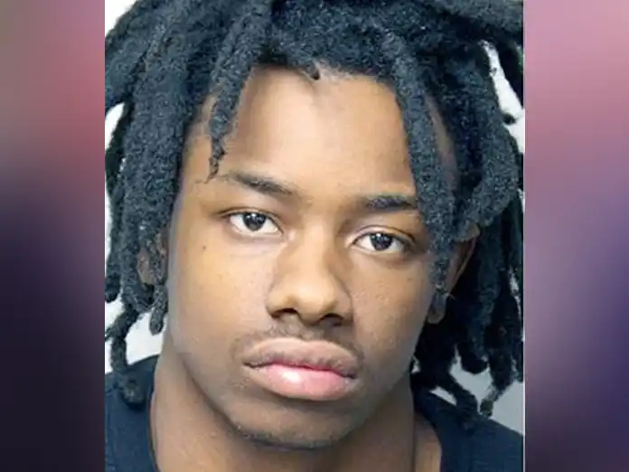 Newark man charged after pulling illegal gun at garden state plaza | photo licensed by shore news network. Newark man charged after pulling illegal gun at garden state plaza - photo licensed by shore news network.