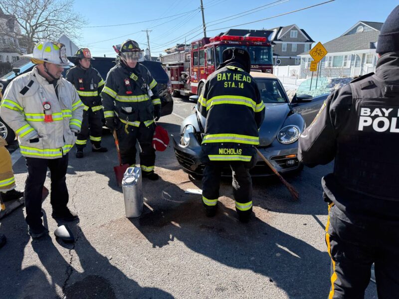 Overturned crash shuts down Bay Head intersection sends victims to hospital