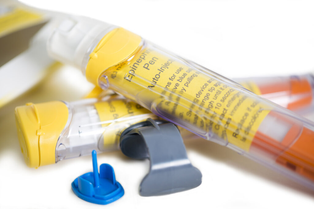 New jersey bill to allow cops to carry epipens advances in senate