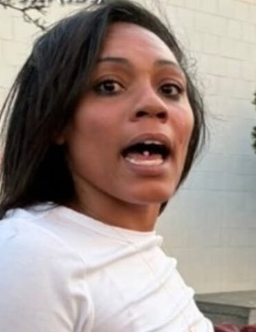 Bronx sidewalk dispute ends with woman punched