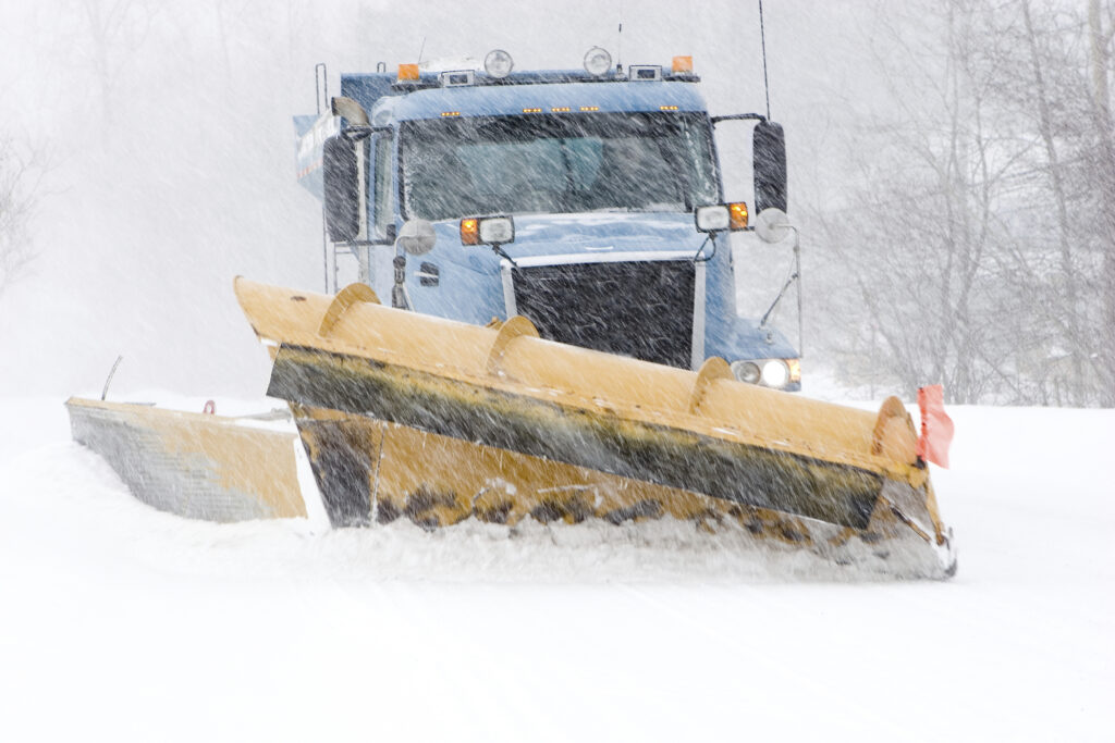 Jackson school district closes monday as winter storm halts travel