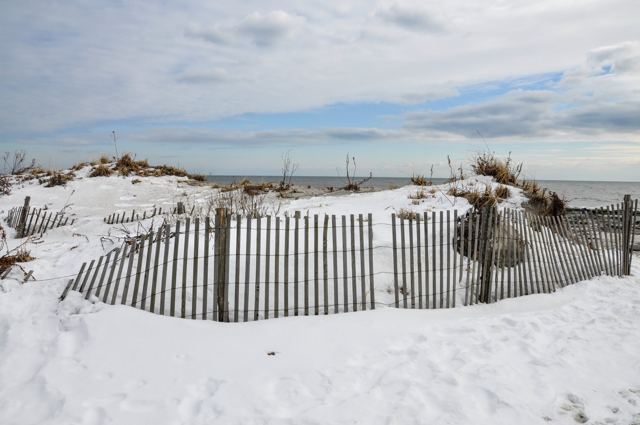 Atlantic City readies for blizzard and coastal flood threat