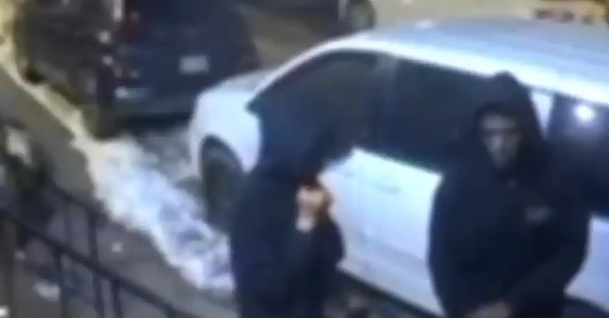 Thieves punch delivery man, steal $94 in bronx chinese food delivery heist - photo licensed by shore news network.