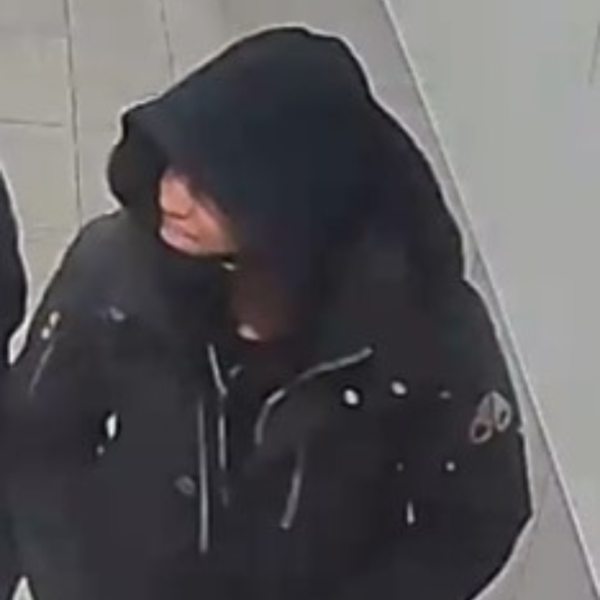 Brooklyn street robbery leaves man punched and robbed