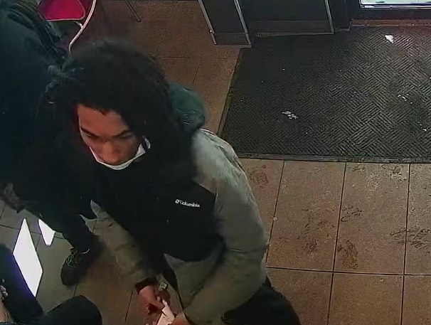 Newark police ask for public’s help identifying suspects in grafton avenue shooting