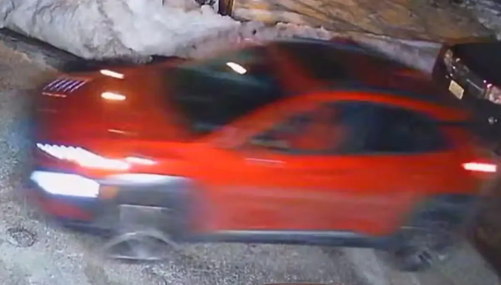 Police seek suspect in manchester pizzeria car theft