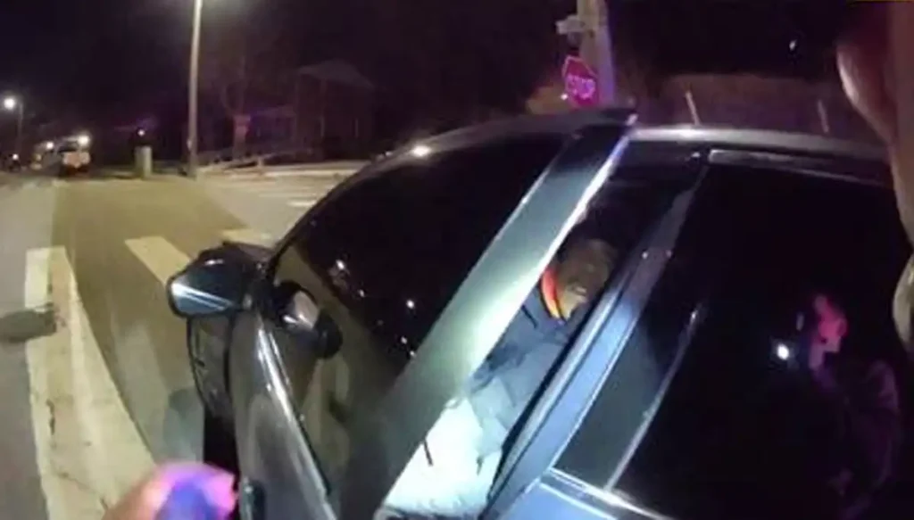 Maryland state police search for gunman who shot trooper during baltimore traffic stop