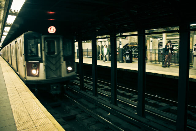 Woman slashed with box cutter at bronx subway stop