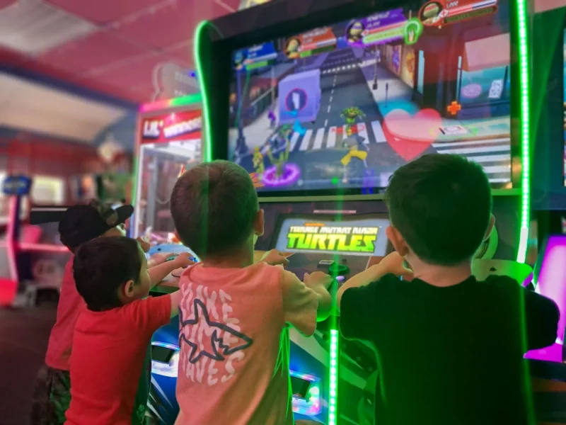 Arcade opens in brick with ribbon cutting led by township officials