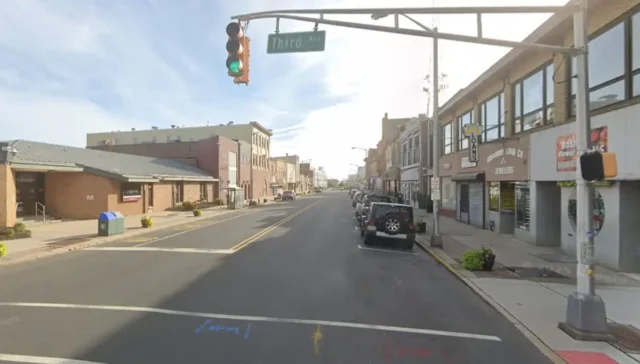 Long branch man pleads guilty to fatal 2025 stabbing on broadway