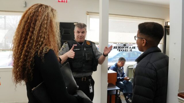 Alexandria police launch barbershop outreach program to strengthen community ties